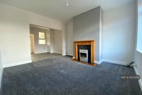 41, Carlton Road, Barnsley, S71 photo 2