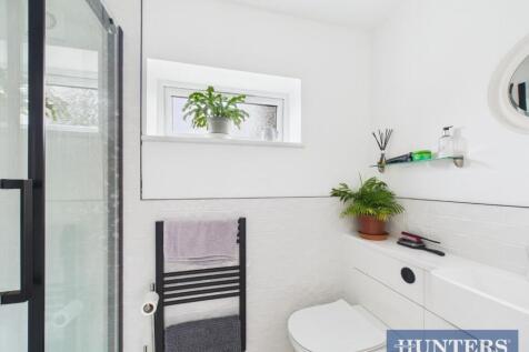 Downstairs Cloakroom