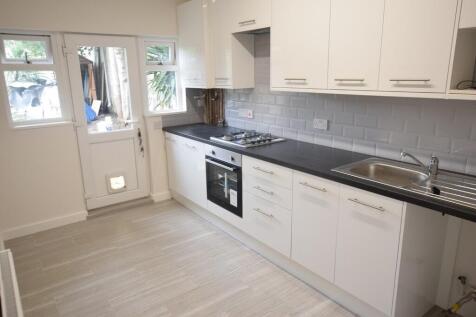 Kimberley Road, Southbourne, Bournemouth photo 3