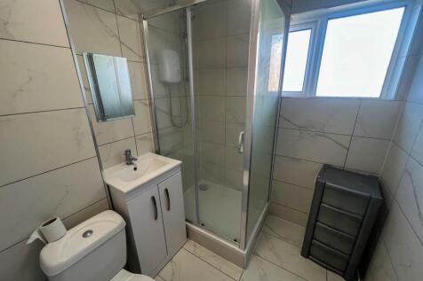 Room 1, St. Marys Square, Newmarket photo 4