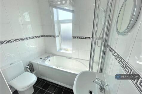 Castle View, Dodworth, Barnsley, S75 photo 3