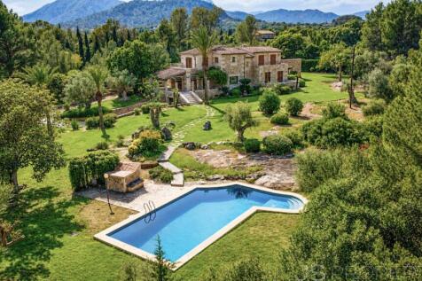 Villa in Pollensa