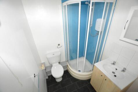 Lanchester Gardens, Worksop photo 5
