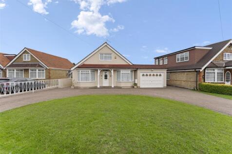 Uxbridge, UB10 - property photo
