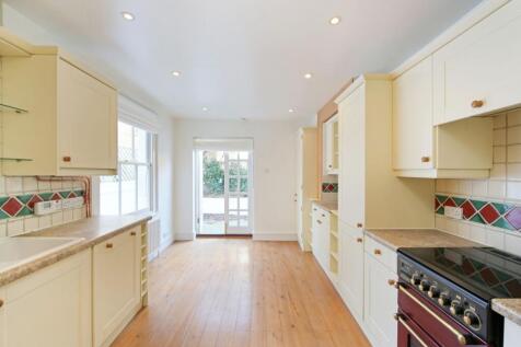 Kitchen  (Main)