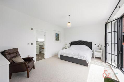 Cromwell Road, 72-015.jpg