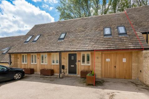 Propertybox - front photo - red line.jpg