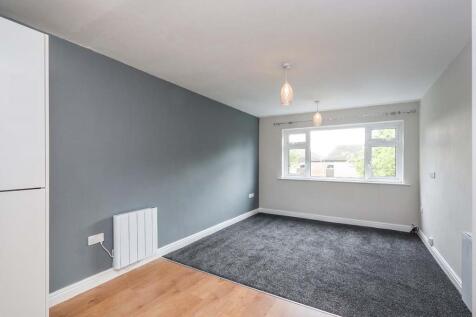 Cypress Avenue, Sheffield, S8 photo 3