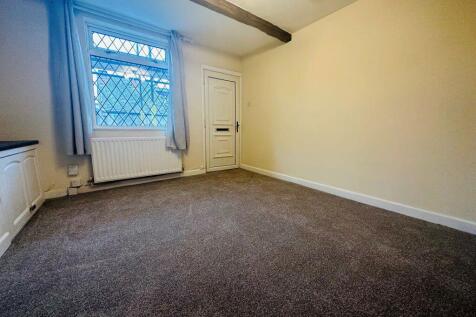 36 Fountain St, Macclesfield, SK10 1JN photo 4