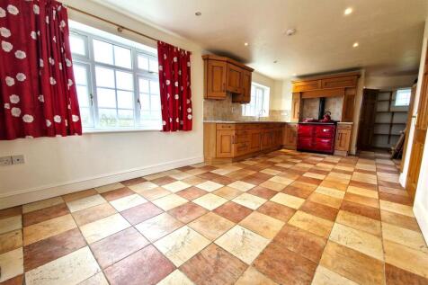 Brook House - Kitchen diner.jpg