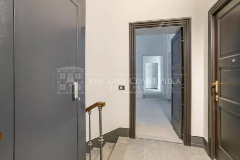 como the lake como villa-palazzo parini via diaz 1