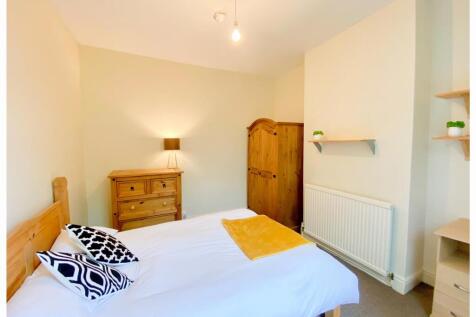 33 Hoole Road, Broomhill photo 4