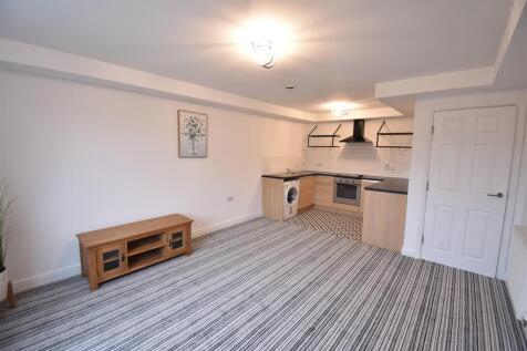 Bakewell Court, Buxton photo 4