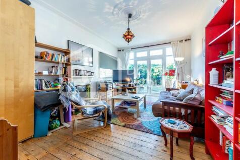 Tetherdown, Muswell Hill, London photo 4