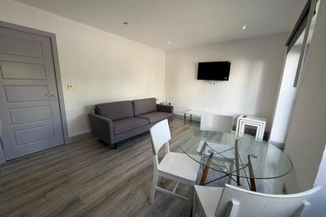 Trinity Court, Long Close Lane, Richmond Hill, Leeds photo 3