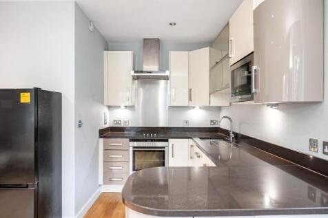 Upper Richmond Road, London, SW15 photo 4