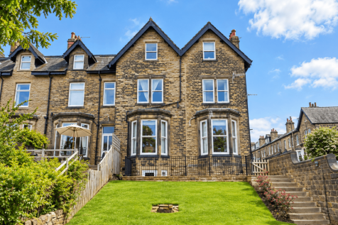 Three Bedroom Apartment