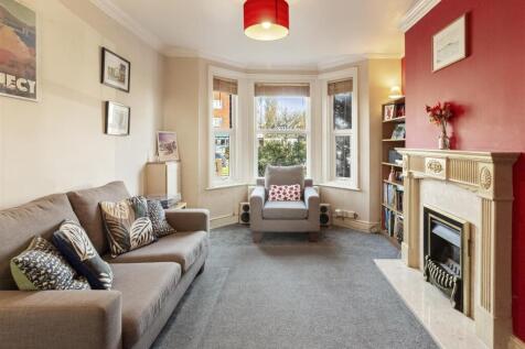 247 Goring road-001.jpg