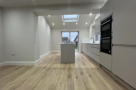 Open Plan Kitchen Dining