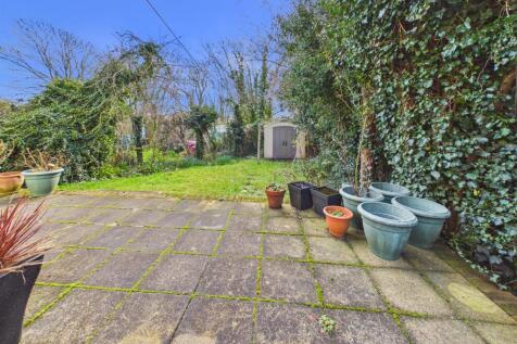 CAM02885G0-PR0576-STILL010.jpg
