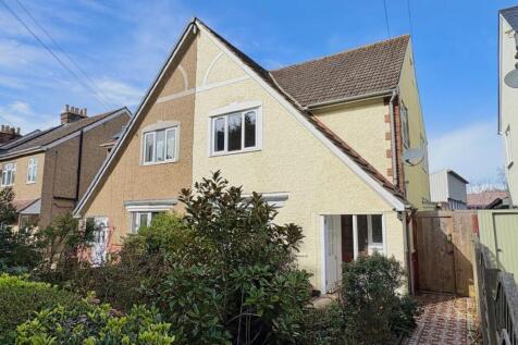 Lee-on-the-solent, PO13 - property photo