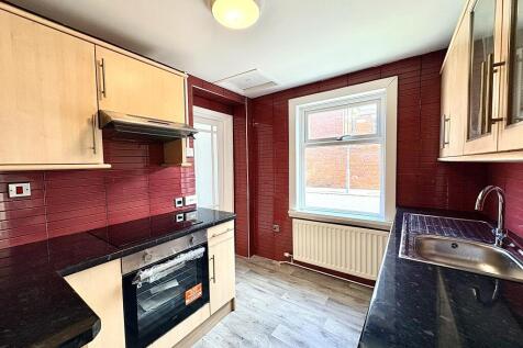 Charlton Street, Blyth, Northumberland photo 3