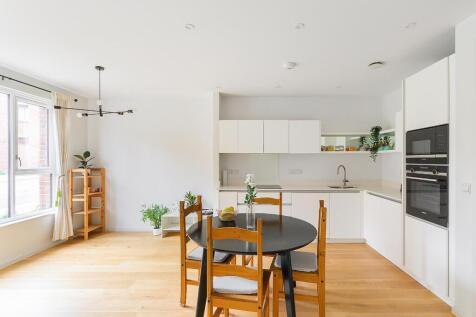 0B1CBN - Kitchen Diner D.jpg