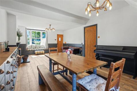 Dining / Living Area