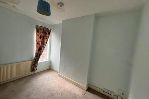 Bedroom 2 - Rear.jpg