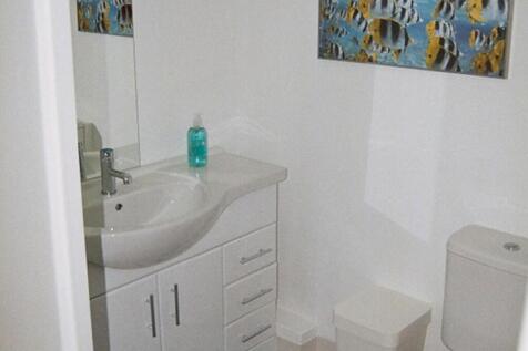 Shower-Room.jpg