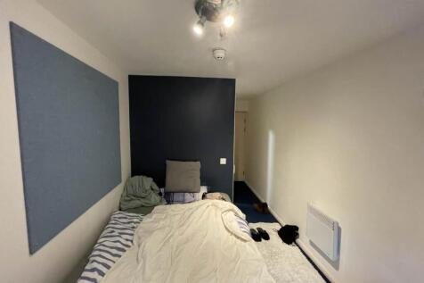 Bedroom Reverse
