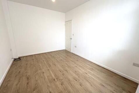 Walsall Road, Great Barr, Birmingham, B42 1TG photo 3