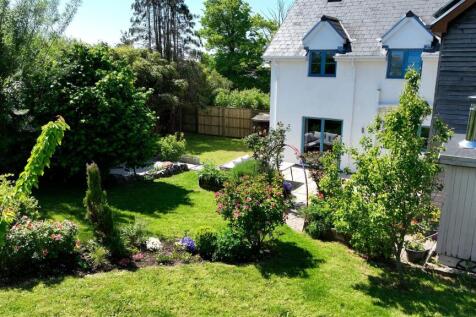 Sequence 01.00_03_29_56.Still006.jpg