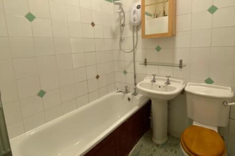 bathroom LScape