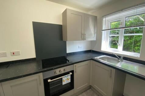 Michelle Close, Kings Heath, Birmingham photo 3