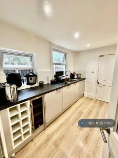Selhurst New Road, London, SE25 photo 5