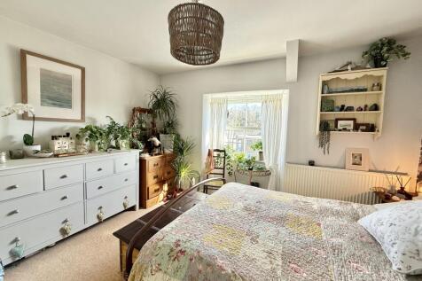 Master Bedroom with En Suite