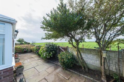 27 Eaton View-027.jpg