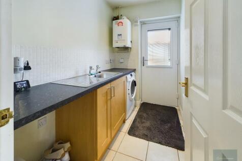 CAM02558G0-PR0218-ST