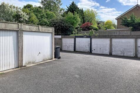 GARAGE EN BLOC