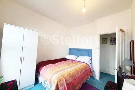 Hampden Road, London, N10 photo 3