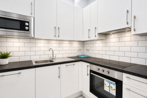 1 Bedroom Ground Floor Flat