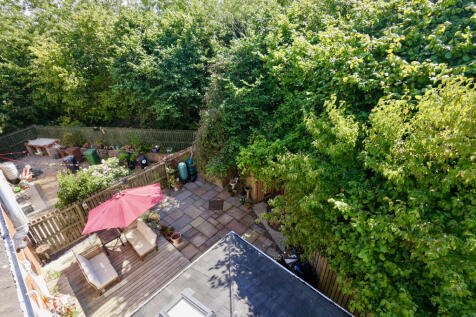 Rear Garden &amp; Outlook