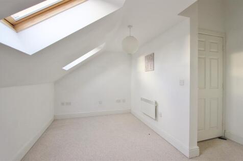 Forge Lane, Oughtibridge, Sheffield, S35 0GG photo 5