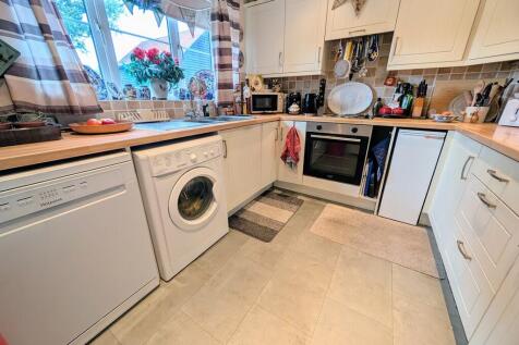 PXL_20251001_1427...