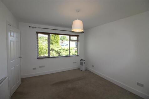 Valley Rise, Southampton photo 4