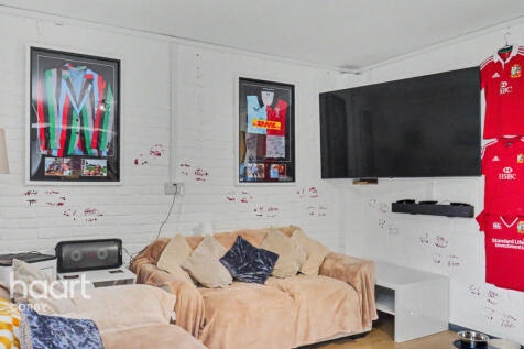 Property Image 32