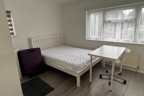 WhatsApp Image 2024-09-09 at 09.43.08_6fde6d34.jpg