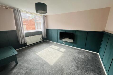 Redcar Road, Guisborough, Redcar And Cleveland photo 5