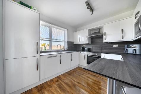 Kitchen / Breakfast Room